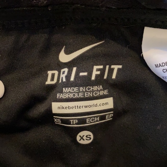 Nike Sports Bra + Leggings Set - Picture 6 of 6
